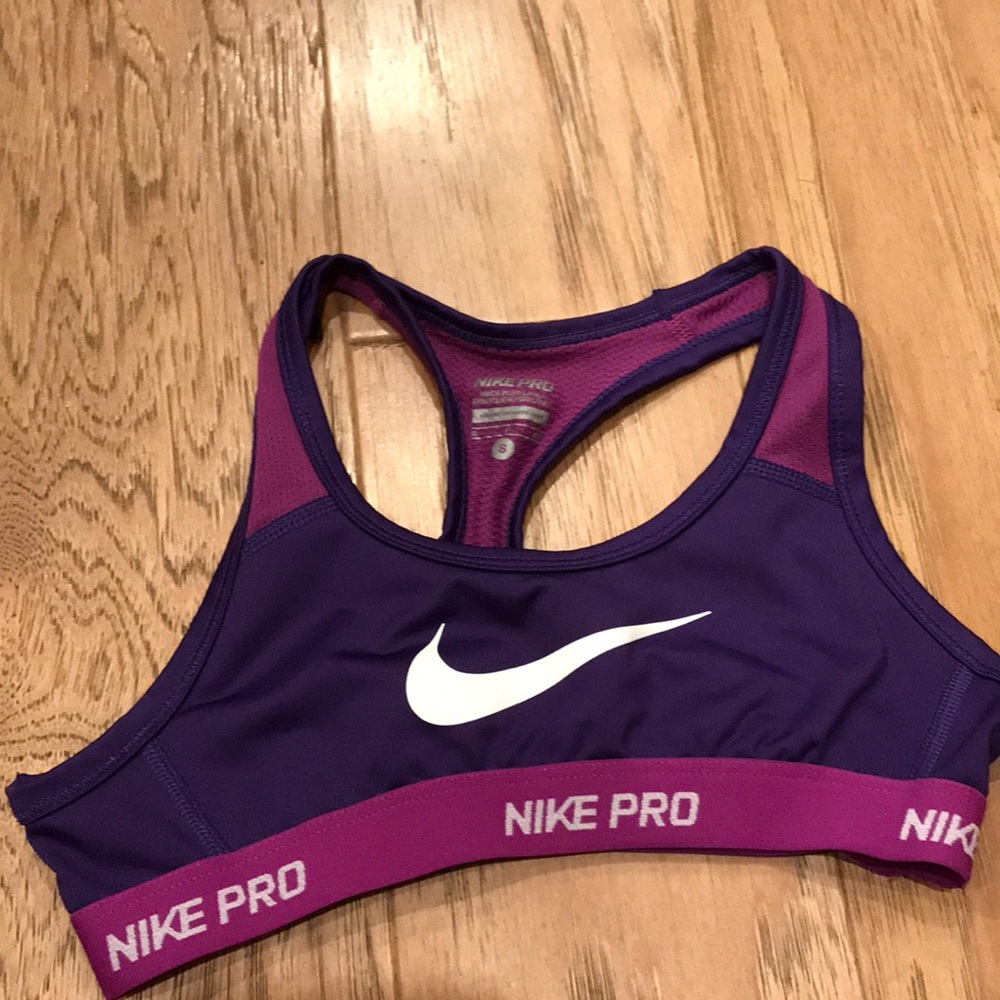 Purple Size Small Nike Pro sports bra.